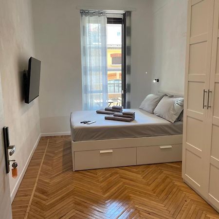 Drooms 4,0 Domotic Smart Self 24H,7 Vicino Treni Porta Susa E Centro Storico Torino Exterior foto