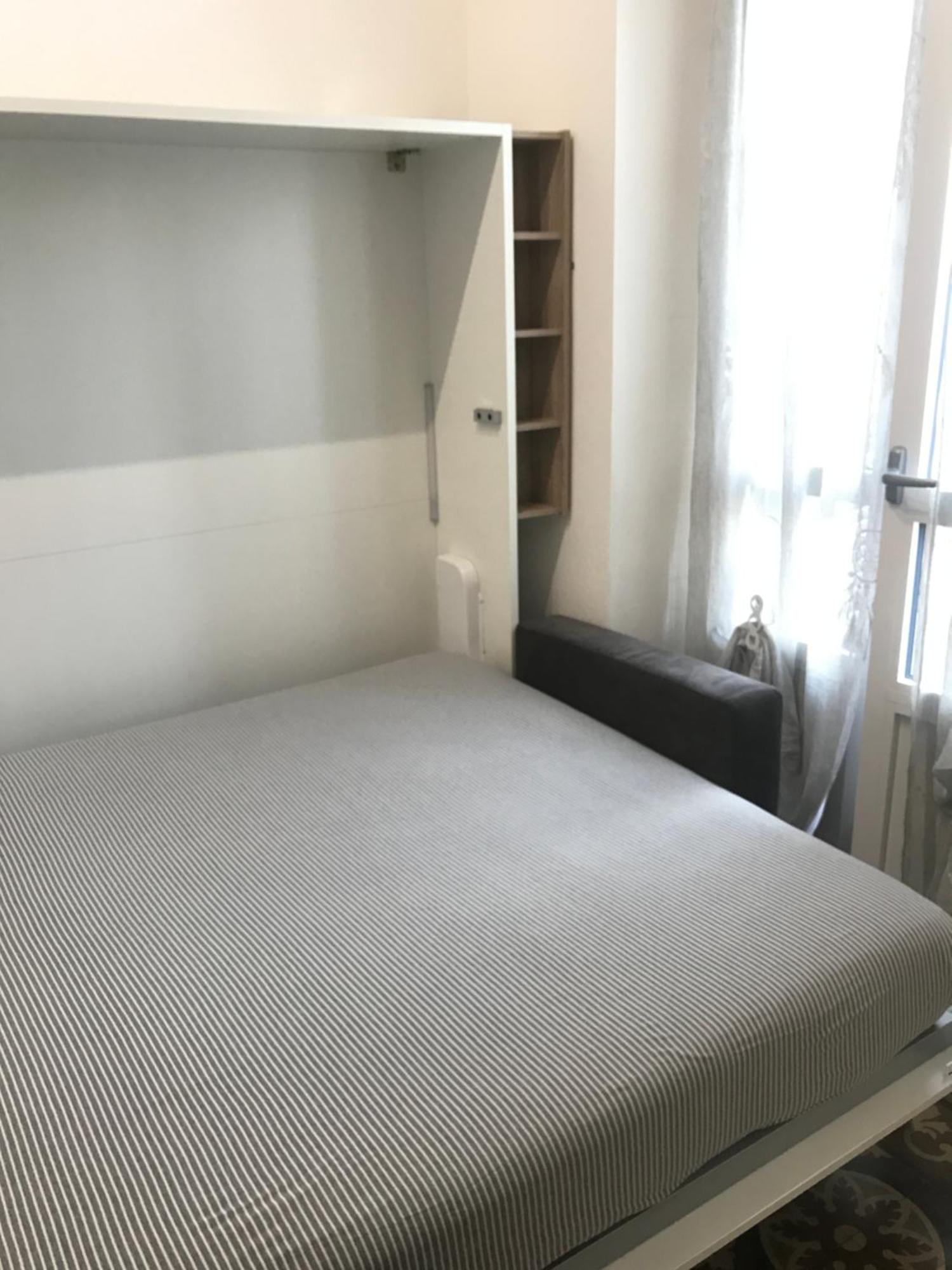 Drooms 4,0 Domotic Smart Self 24H,7 Vicino Treni Porta Susa E Centro Storico Torino Exterior foto