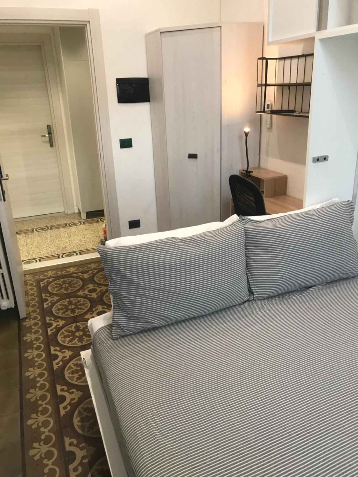 Drooms 4,0 Domotic Smart Self 24H,7 Vicino Treni Porta Susa E Centro Storico Torino Exterior foto