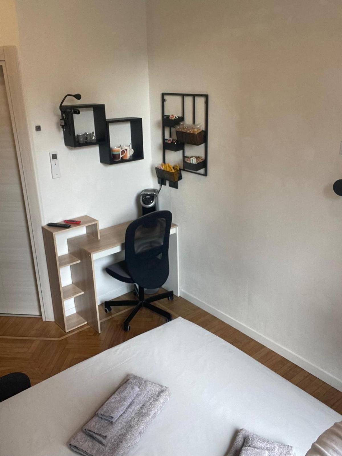 Drooms 4,0 Domotic Smart Self 24H,7 Vicino Treni Porta Susa E Centro Storico Torino Exterior foto