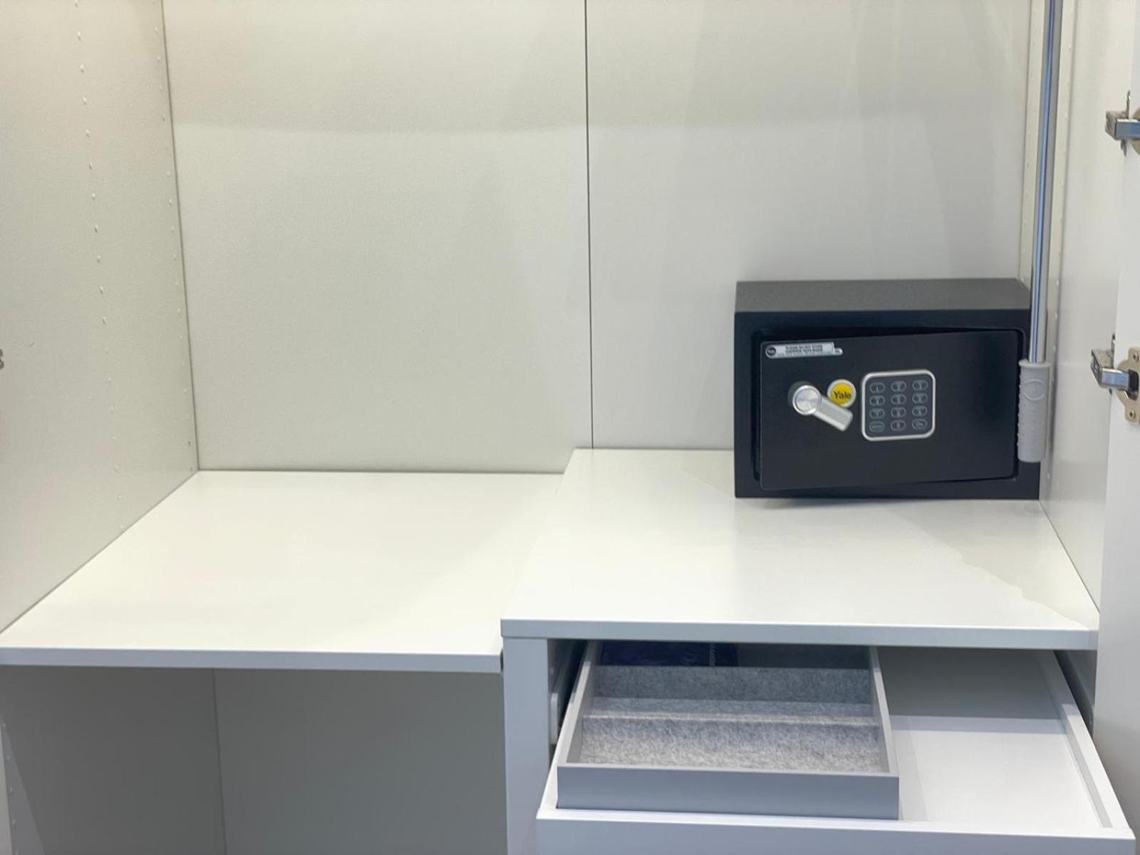 Drooms 4,0 Domotic Smart Self 24H,7 Vicino Treni Porta Susa E Centro Storico Torino Exterior foto