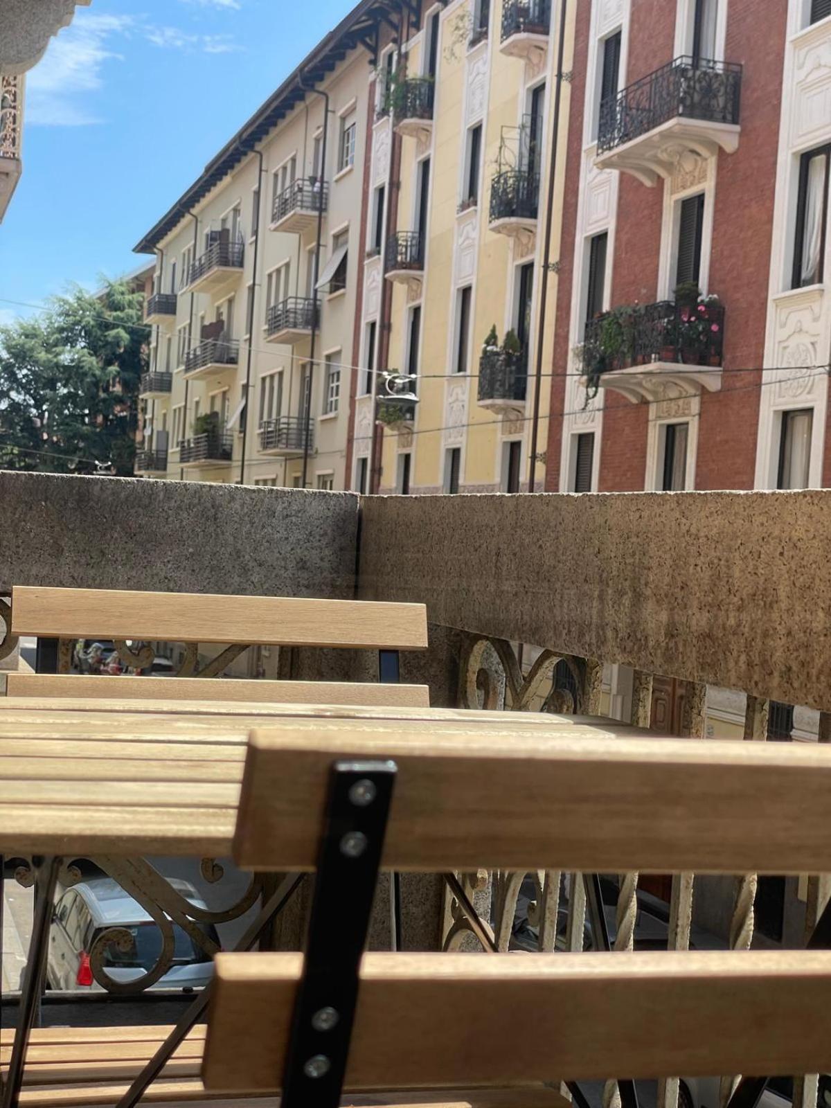 Drooms 4,0 Domotic Smart Self 24H,7 Vicino Treni Porta Susa E Centro Storico Torino Exterior foto